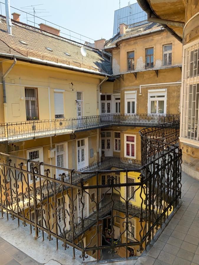 Westend Downtown Budapest Kültér fotó